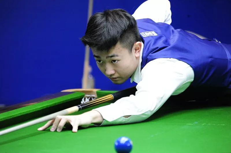 球风格更偏 球风格更偏